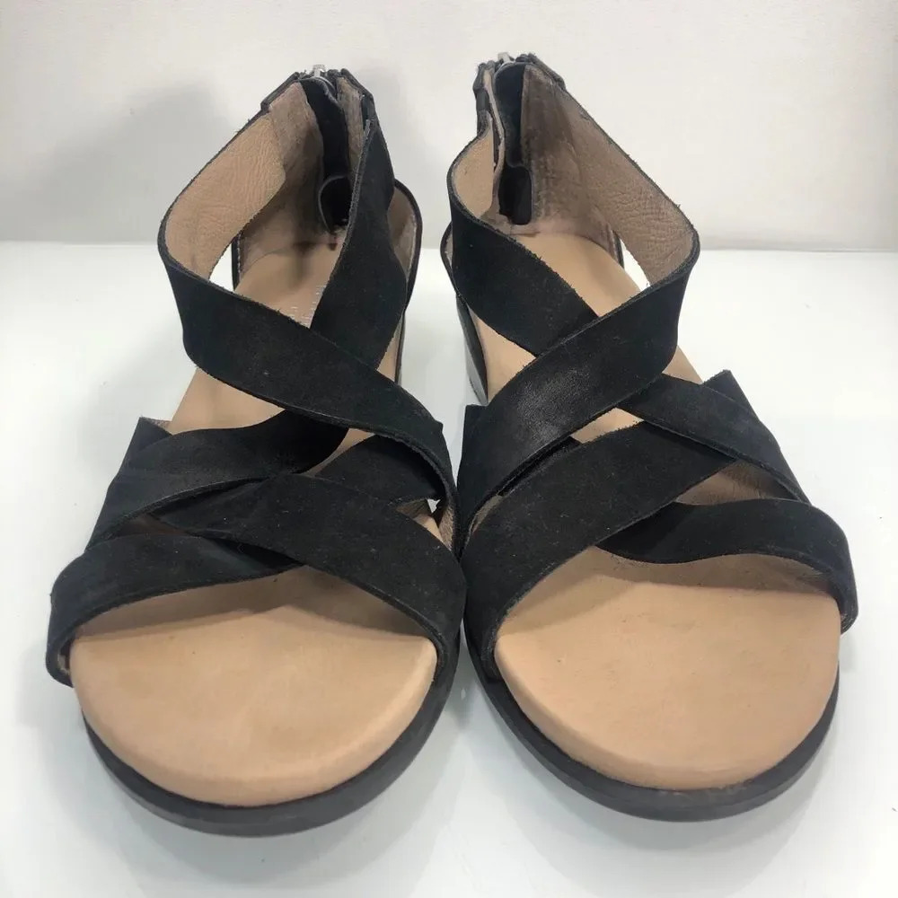 Bettye Muller Black Leather Banyan Strappy Sandal Zipper Back - Picture 2 of 14